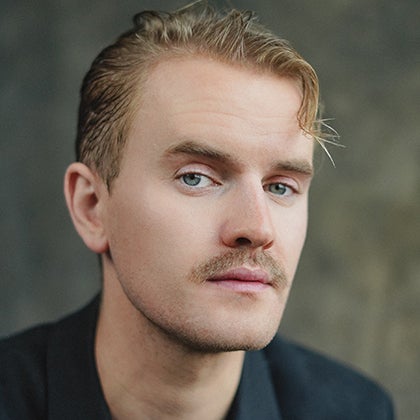  Luke Bayer 
