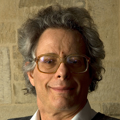 Professor Tom Körner 