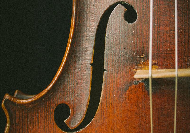 Image of f-hole on a violin