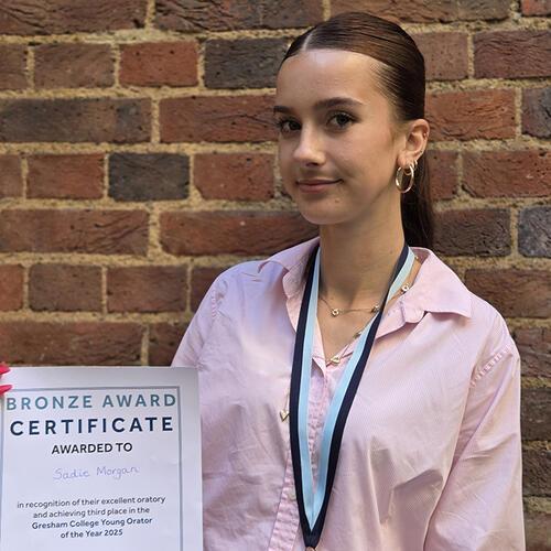 Bronze winner Sadie Morgan