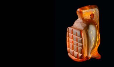 Gladiator's amber amulet