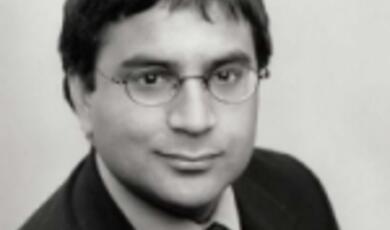 professor avinash persaud