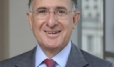 Professor Kenneth Costa