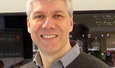 Andrew Abbott_370x370.jpg