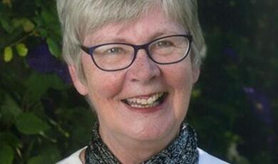 Margaret Willes_370x370.jpg