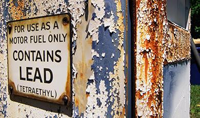 a sign that reads 'for use as a motor fuel only contains lead (tetraethyl)